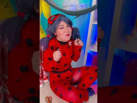 Candy Frenzy: Sweet Catching Showdown! 🍭🤩