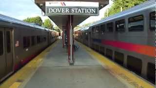 preview picture of video 'New Jersey Transit Alstom PL42AC #4029 arriving into Dover'