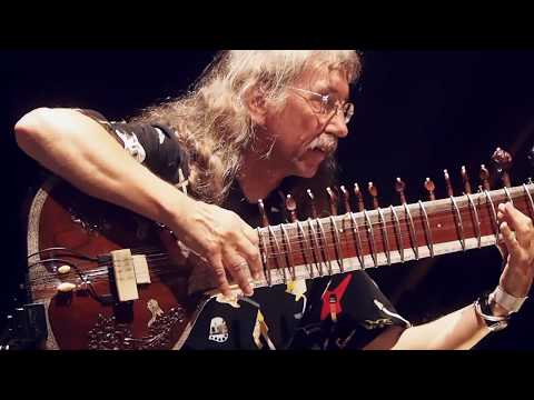 Bröselmaschine / INDIAN CAMEL - Album Release Konzert at Musiktheater Piano 2017-06-22