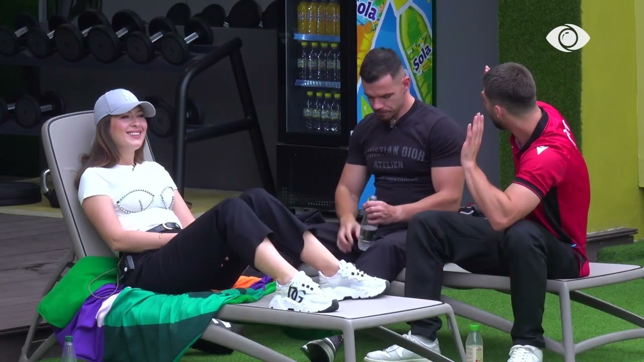 Meritoni për Romeon: Unë si shok kam detyrim ta ngre, pavarësisht se…