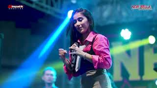 Download lagu LARA SILVY - RUNGKAD // NEW BELLA 2023 feat RAMAYANA live at kali padang - benjeng mp3
