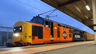 Class 37422 at York at 3AM