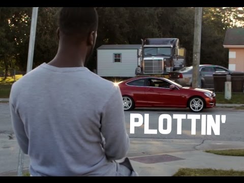 1 Sco- "Plottin" FT. GB & Tiggidy