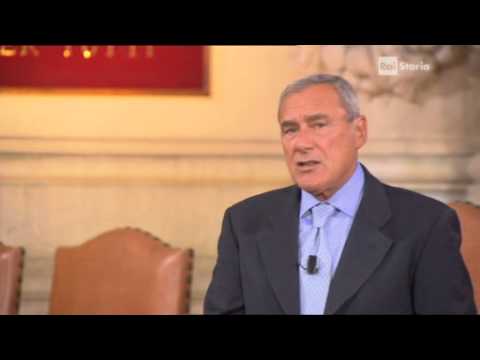 11/12  Lezioni Di Mafia - Strumenti di Indagine (con Pietro Grasso)