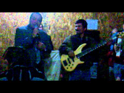 EL QUE LA SECA LA LLENA CANTA HN,JUAN Y VIENTO NORTEÑO