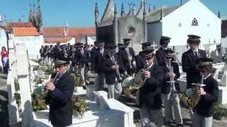 preview picture of video 'Orquestra Filarmonica 12 de Abril de Travassô comemora 88 anos- Romagem ao Cemitério...'