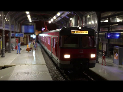 HO station diorama DB ① - German commuter trains and TEEs