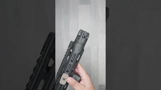 Video: Strike Industries Gridlok Lite AR-15 279mm Svart Handguard