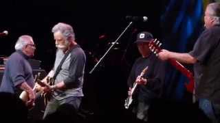 Los Lobos With Bob Weir -- Bertha (clip)