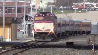 preview picture of video 'Worcester: MBTA Commuter Train (1068) From/To Boston @ Union Station'