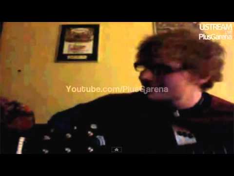 Ed Sheeran Singing Moments (Ustream) HD