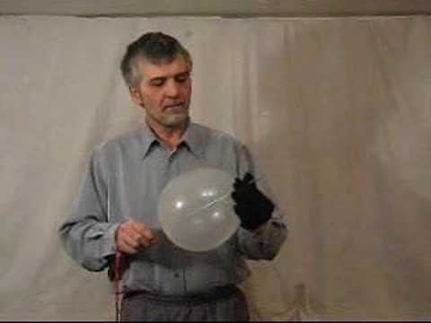 Voir la vidéo de L'Aiguille Dans Le Ballon - Transballon