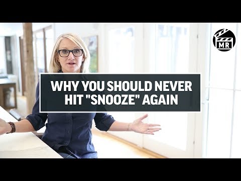 Mel Robbins: Why hitting "snooze" ruins your brain