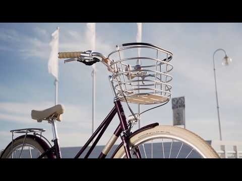 Creme Eve 8 Burgundy