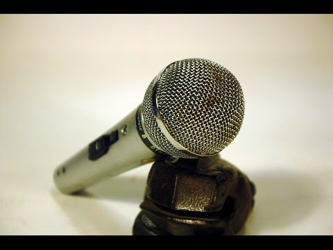 SHURE Unisphere PE 588 Dynamic Mic / microphone / mike