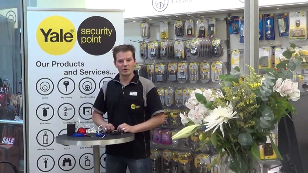 How to programme your Secureplex remote control