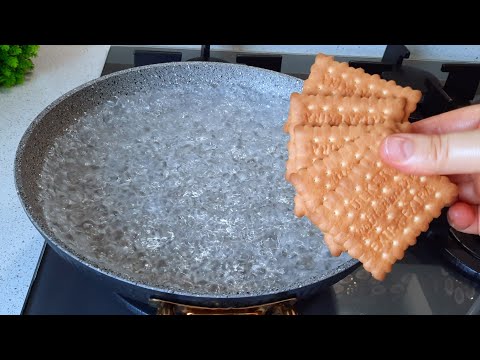 Put a biscuit in boiling water! My grandmother told me this secret!