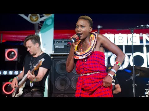 Lulu James - Terrifying Thing (Glastonbury 2017)