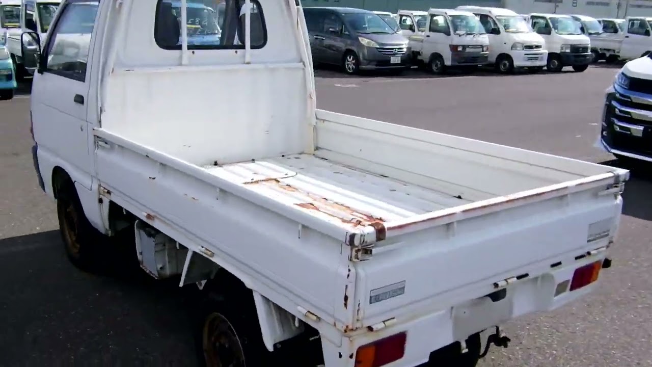 2025 Daihatsu Hijet Truck S82P (UW-6944ce14357a0)