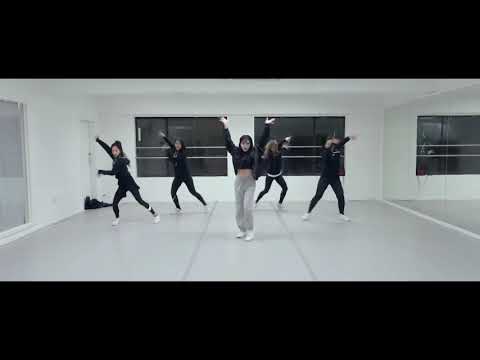 [MAGIC DANCE] CHUNGHA X JENNIE - GOTTA GO SOLO