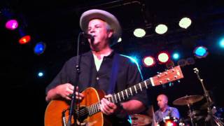 Robert Earl Keen- The Road Goes On And On