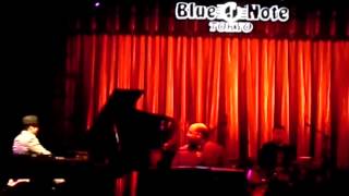 Ed Motta - Smile | Official Live Video @ Blue Note Tokyo 2013