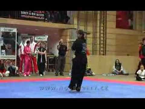 Austrian Classics 2008 - Lauren Kearney weapons