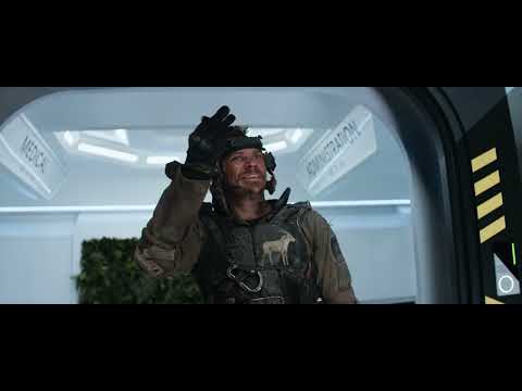 Scenes stuck in my head | Elysium (2013) - Brandon Auret throwing a grenade into the control room