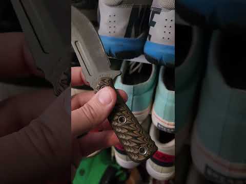 Up Close And Personal #shorts #dbad #rmj #edc #knifelife #bowie