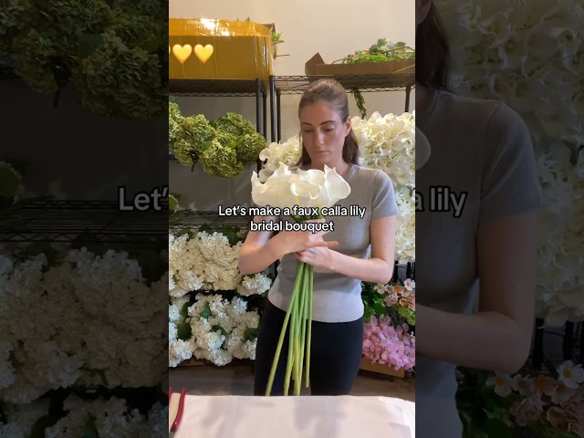 Vídeo relacionado con Calcifer 31.50 "real Touch de ave del paraíso Artificial ramo de flores para casa jardín decoración/decoración para boda fiesta, Rojo, Package Quantity: 1 Stem