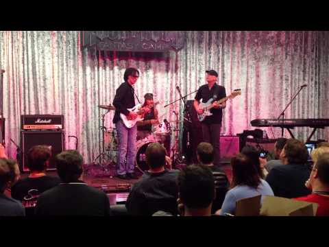 Jam session with Steve Vai, Billy Sheehan and Paul Pechak