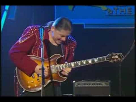 Robben Ford & The Blue Line - "You Cut Me to the Bone"