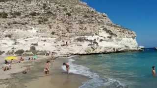 preview picture of video 'Agua Amarga. Cabo de Gata. Almeria (Playa de Agua Amarga)'