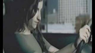 Laura Pausini &amp; Tiziano Ferro [Mientras La Noche va]