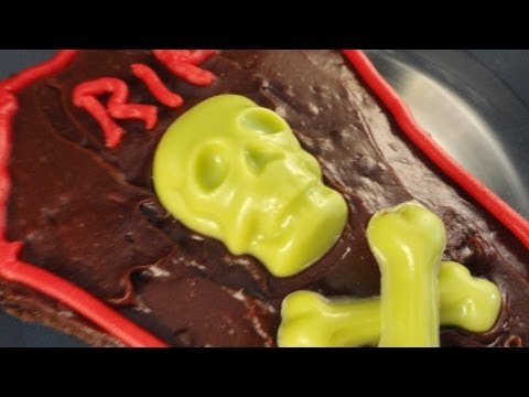 Halloween Coffin Brownies (Wilton skeleton mold demonstration #9/homemade cookie cutters)