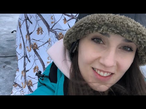 С ЖЕНОЙ В КОМФОРТЕ С НОЧЕВКОЙ!!! ЗИМНЯЯ ПАЛАТКА. Зимняя рыбалка 2020. Таня жжет.