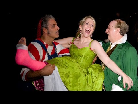 Joyce DiDonato on performing with a broken leg in Il barbiere di Siviglia (The Royal Opera)