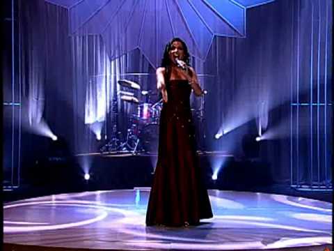 A Mão do Mestre / CRISTINA MEL