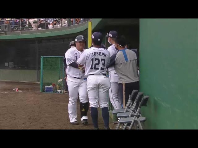 【ファーム】ライオンズ・渡部健人 レフトスタンドへ2打席連続となるホームランを放つ!! 2022年5月15日 埼玉西武ライオンズ 対 読売ジャイアンツ