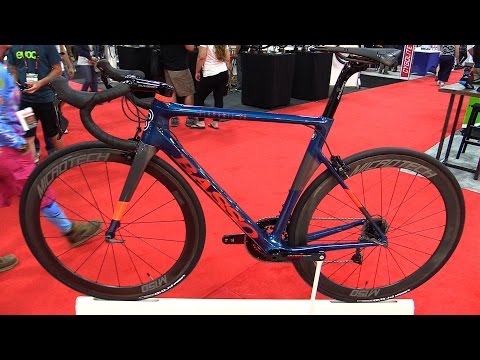 2017 Basso Diamante SV Road Bike - Walkaround - 2016 Interbike Las Vegas