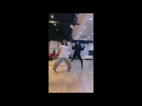 Sowon ( GFriend) dance challenge " Helicopter " With Eunbin (CLC) on Tik Tok