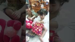 Đập Hộp quà sinh nhật 2024 từ các bạn ❤ thật sự bất ngờ...