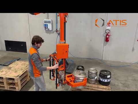 Manipulateur pneumatique industriel avec pince à fût