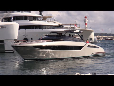 Discover Luxury Yacht With 2024 Riva Dolceriva | Luxurious Yacht | BoatTube