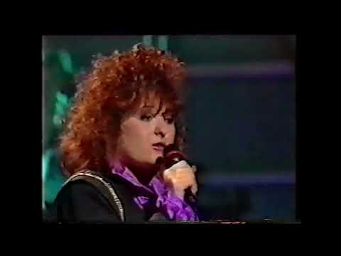 Maggie Toal - Feed Him With Love (Eurosong 1990)