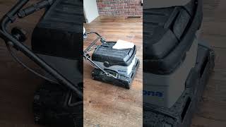 Hardwood floor refinishing video