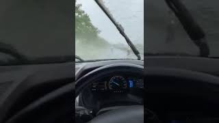ford endeavour  drive in rain  WhatsApp status