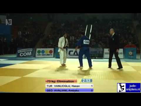 Hasan Vanlioglu (TUR) - Ambako Avaliani (GEO) [-73kg]