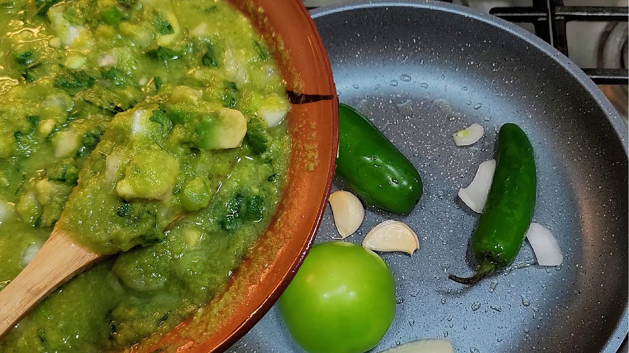 GREEN SALSA Green Salsa With Avocado Recipe How To Make The Best Green Salsa
