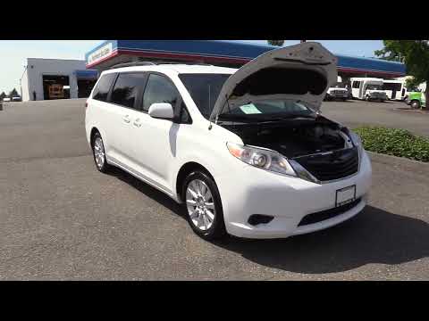 2014 Toyota Sienna 6 Passenger Van - S74555